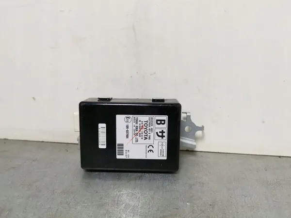 Ohjaimet Lexus GS 250/350/300H/450H OEM 897B030420 image 4