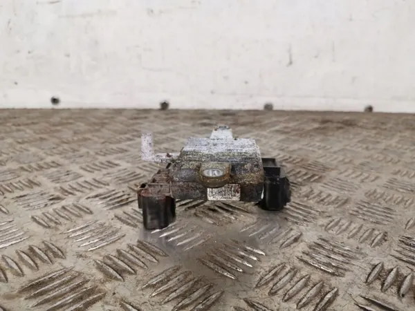 Hyundai Lüfterrelais OEM FBZ11988 - Gebrauchter Zustand image 4