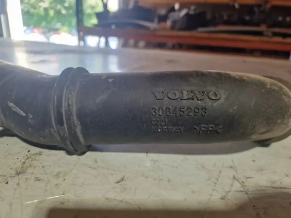 Intercoolerrör OEM 30645293 för Volvo XC70 II image 3
