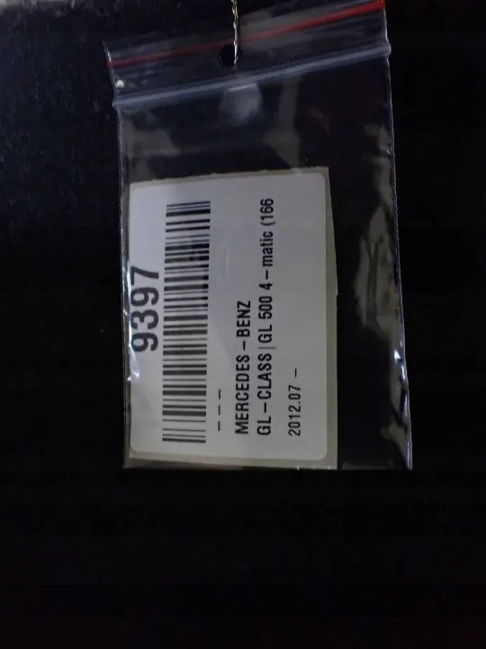 Tapis de coffre Mercedes-Benz GL X166 OEM BTU2978 image 7