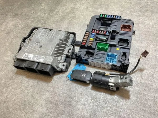 Sytytysjoukko OEM S180123008B Peugeot 2008 II 1.6L image 5