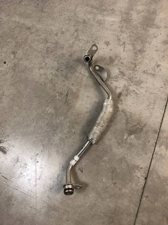 Ligne d'huile de turbo Mercedes-Benz GLE W167 2019 image 2