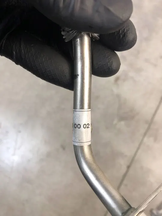 Ligne d'huile de turbo Mercedes-Benz GLE W167 2019 image 3