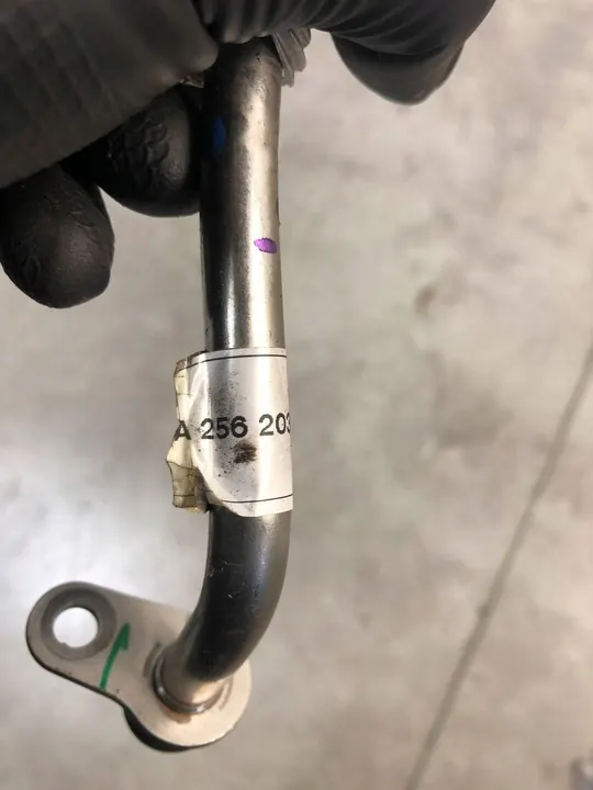 Ligne d'huile de turbo Mercedes-Benz GLE W167 2019 image 4