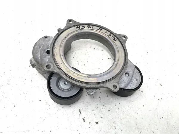 AUDI A3 8Y 1.5 eTSI Vaihtovälineen Kiristin 05E903305G image 2