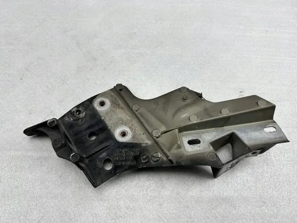 Renfort d'Aile Gauche OEM 4H0821233 Audi A8 S8 D4 image 2