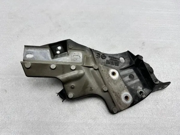 Renfort d'Aile Gauche OEM 4H0821233 Audi A8 S8 D4 image 3