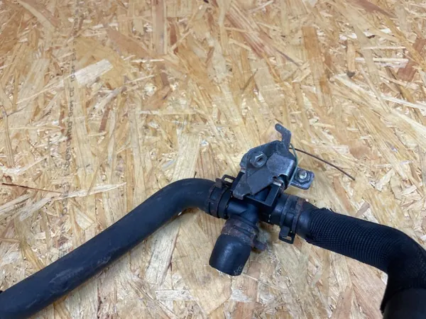 Water Heater Valve Solenoid Mercedes W205 A2059063401 image 4