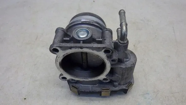 Gasklepbehuizing OEM PRZEPUSTNICA PULSAR voor Nissan Pulsar 1.6 image 3
