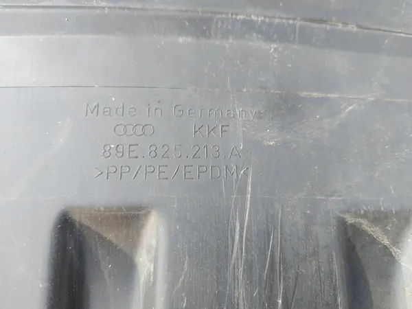 Plaque de protection Audi Q4 E-TRON OEM 89E825213A image 9