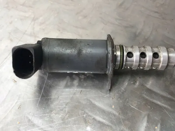 Kamaxelsensor OEM 06F109257A för Audi A4 B7 image 3