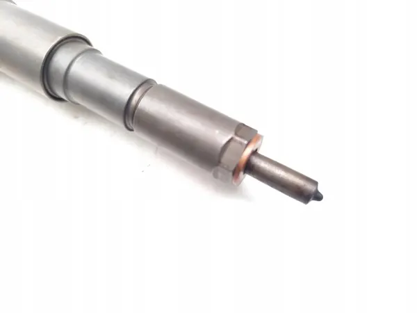 Buse de lave-glace BMW OEM 7794435 - État utilisé image 5
