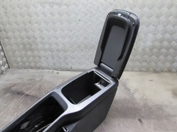 Volvo V40 II 12-16 middenarmsteun OEM KBI52221 image 8