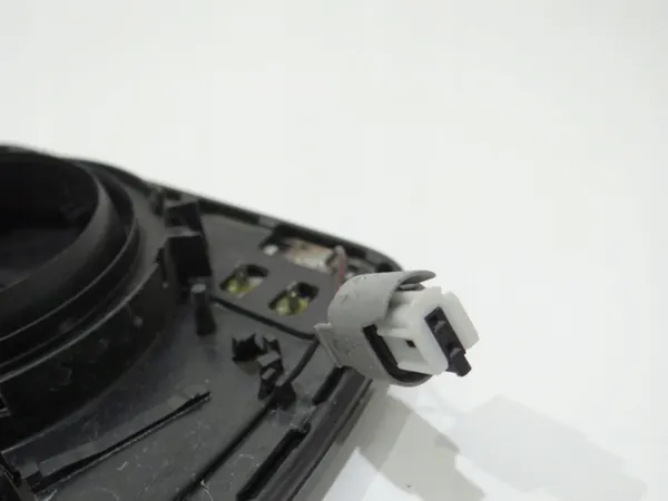 BMW X3 E83 Fotochroom Insert OEM 3418486 Rechts image 4