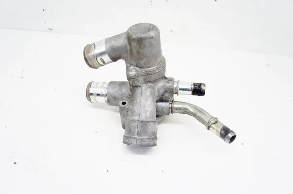 Thermostaathuis Ford Edge Mk2 OEM AT4E-8594-BA image 4