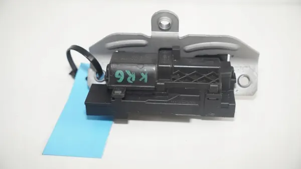 Takaluukun lukko OEM 360183840 Ford Mondeo MK5:lle image 7