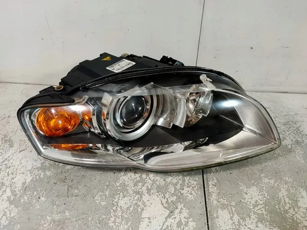Faros Derecho Audi A4 8E B7 Xenon 8E0941030AS image 2