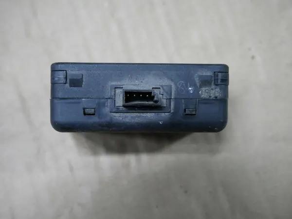 BMW E38 E39 E46 E53 Sadetunnistin 6904012 image 3