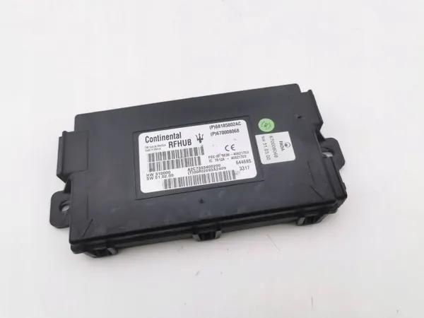Maserati Ghibli 2014 Keskitulppamoduuli OEM 6818502AC image 2