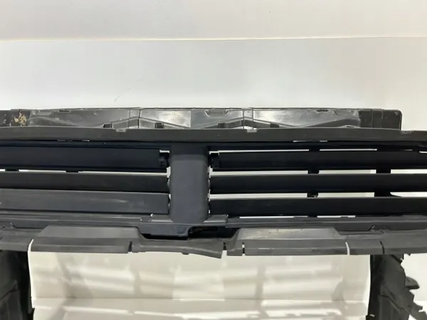 BMW X1 U11 Persianas de ar OEM 5A1130618 - Usado image 4