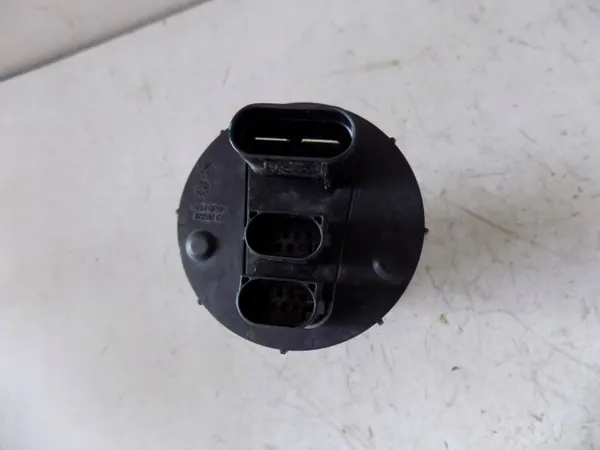 Ohjausvaihde OEM 872587 Volvo XC40 sähköautolle image 3