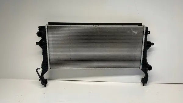 KIA CEED XCEED HYUNDAI I30 III Radiador de Agua 17-24 OEM 25310M6400 image 3