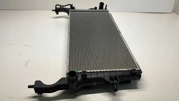 KIA CEED XCEED HYUNDAI I30 III Radiador de Agua 17-24 OEM 25310M6400 image 5