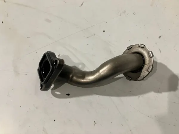 Oljepumpsrör OEM 057115252E för Audi Q7 4.2 TDI image 2