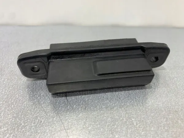 Takaluukun kahva OEM FBZ20941 Toyota Avensikselle image 2
