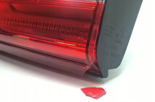 Nissan Qashqai II 2014-2016 Lámpara Trasera Derecha OEM image 7