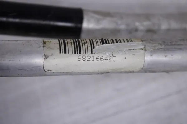 BMW X7 G07 Vesiputki 6821664 6821665 image 3