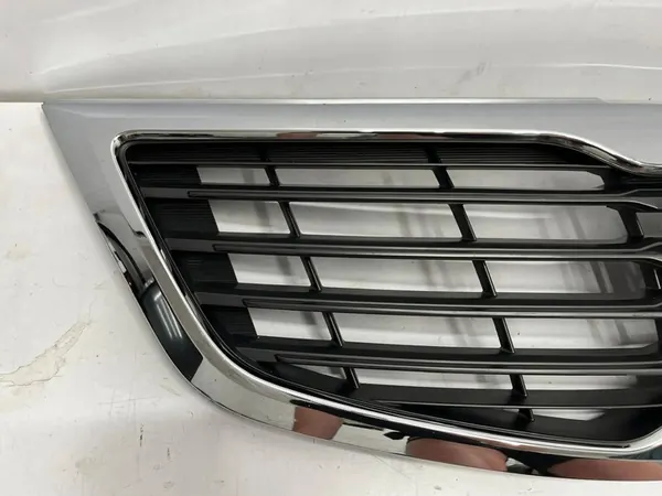 KIA Sportage III Grill 86352-3W000 image 2