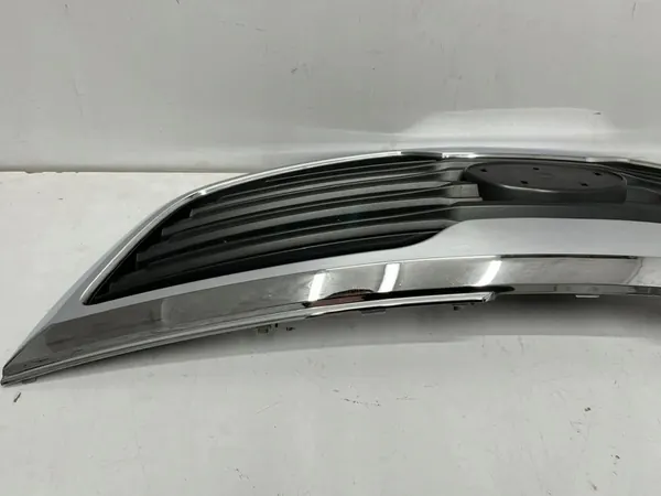 KIA Sportage III Grill 86352-3W000 image 7