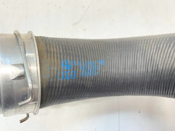 Manguera intercooler VW T5 2.5 TDI 7H0145980Q image 5