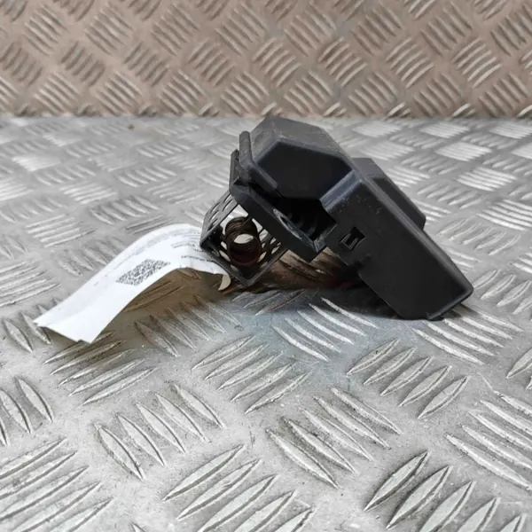 Lämmityspuhaltimen rele OEM 9673999880 Peugeot 5008 image 4