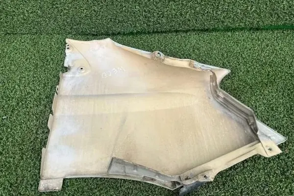 Parafango anteriore sinistro IVECO DAILY IV 3800002 image 3