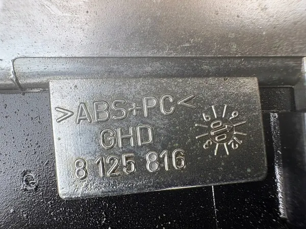 BMW 7 E38 Right Kidney Grill OEM 5113-8125812 image 8