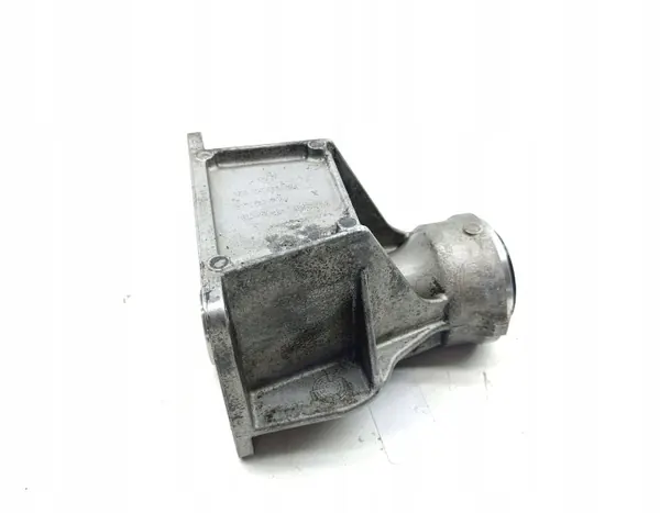 Support d'arbre de transmission OEM 3153-7527386-04 BMW Série 5 image 2