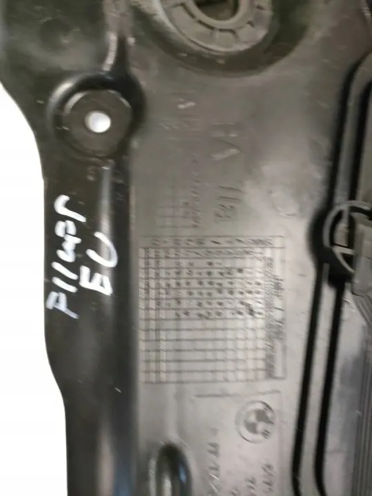 BMW F10 F11 Lift Podszybie OEM 7203124 image 9