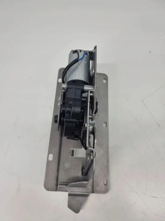 Bentley Continental 2017 Dachverriegelung OEM 3W7825395 image 4