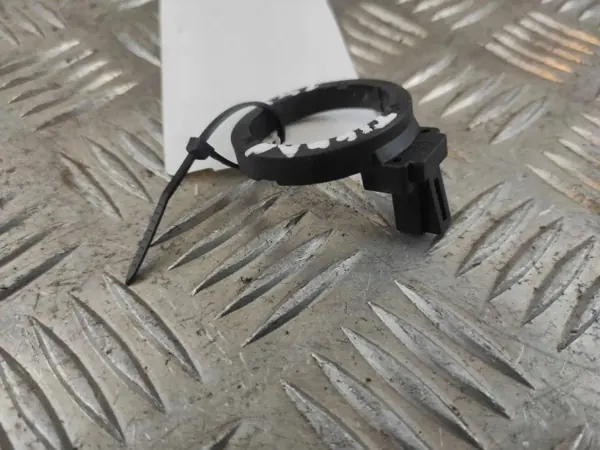 VW Immobiliseringsantenn OEM A321023400 - Begagnad image 3