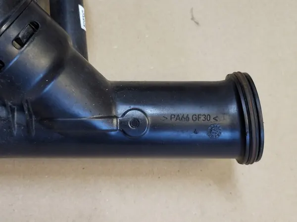 Carcasa de termostato Manguera Audi A4 B9 A5 F5 2.0 TDI OE image 6