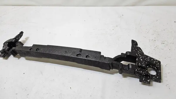 Audi A6 C7 Etupuskuri Vaahdonvaimennin image 4