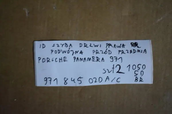 Oikea Etuoven Lasi OEM 971845020A Porsche Panamera image 5