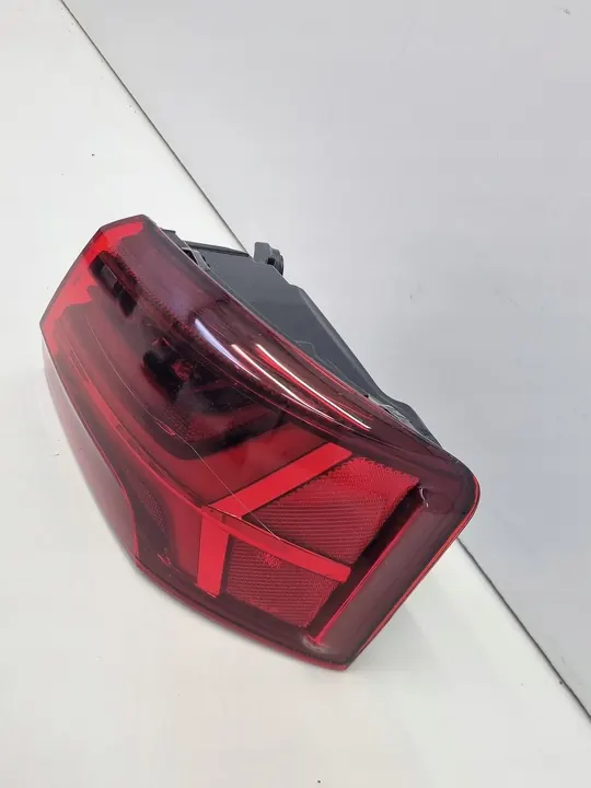 Audi A6 S6 RS6 C7 4G5 LIFT SEDAN Lámpara Trasera Derecha image 3