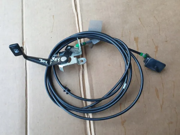 Alça de tampa de combustível Suzuki SX4 2006-2013 image 1