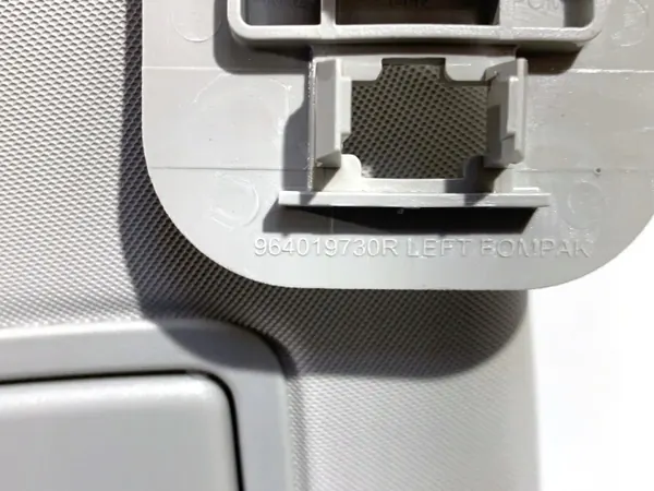 OEM LORK-1107-145217 Visor esquerdo Renault Arkana image 7