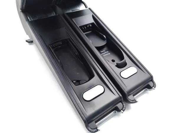 Bentley Continental Flying Spur Center Console Armrest 2005 image 4