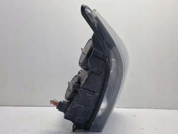 Oikea Etuvalaisin VW Crafter Eurooppa image 7