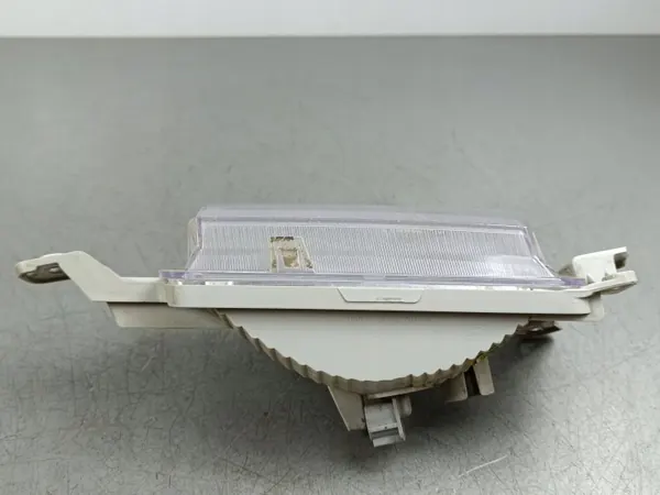 Luz de marcha atrás Hyundai Santa Fe OEM 924A4P6R image 3